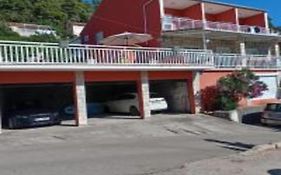 Bleus Apartments